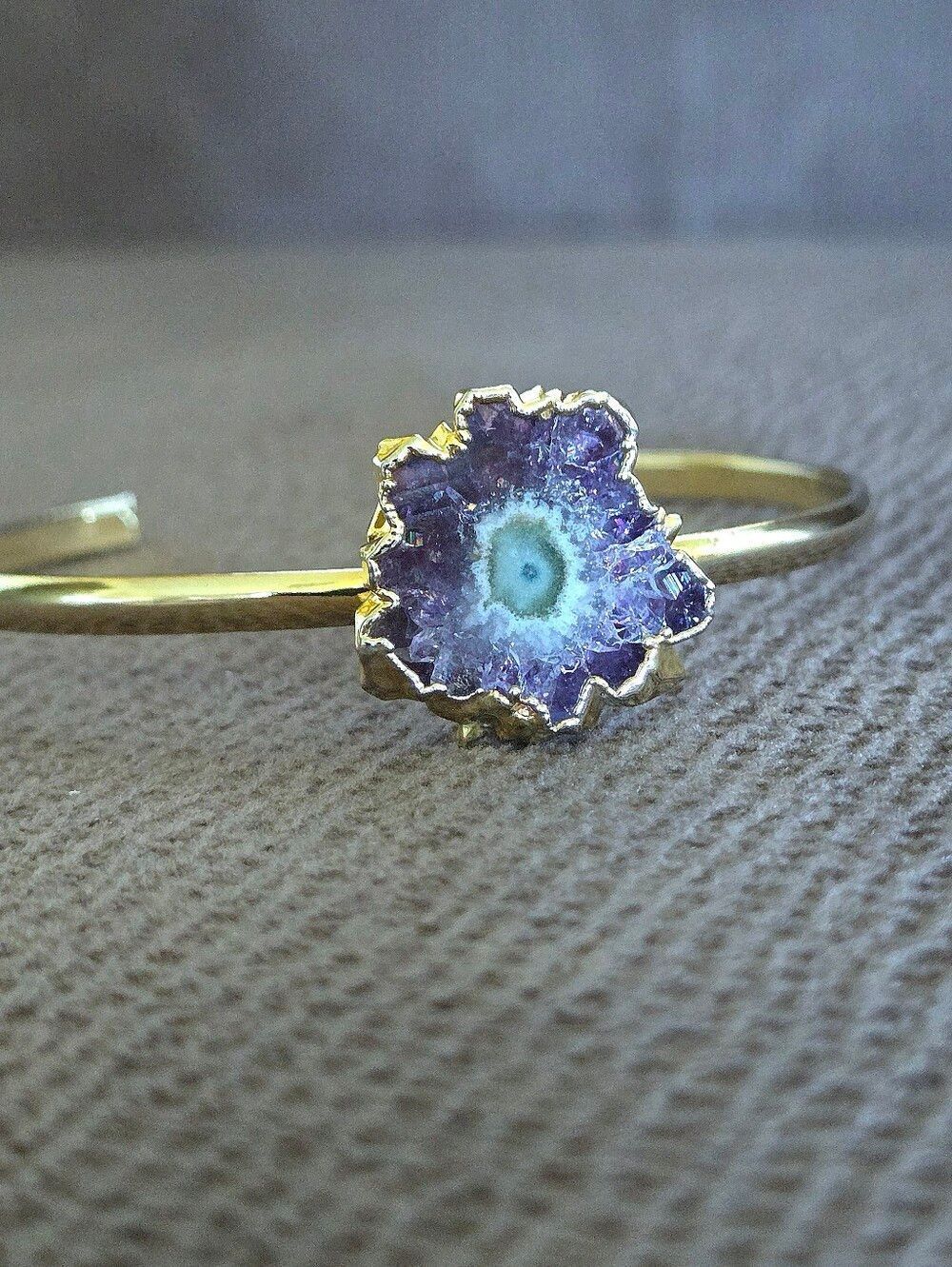 Amethyst💜 Stalactite Thin Gold💛 Cuff Style Bracelet - NWOT - Picture 14 of 16